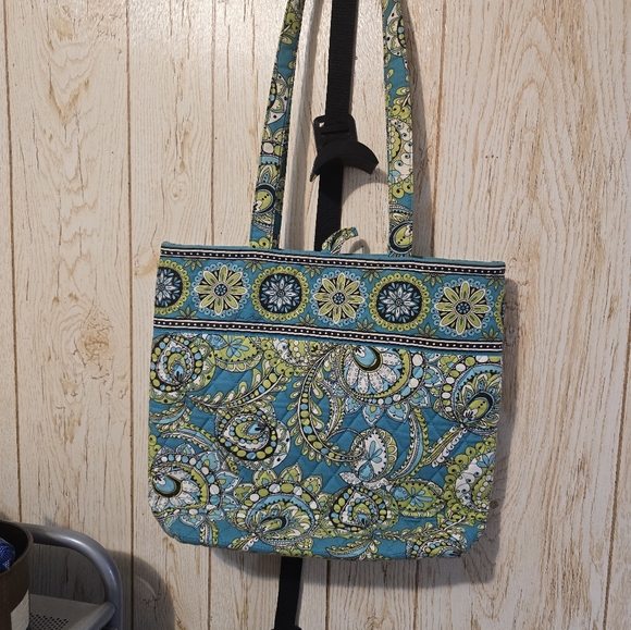 Vera Bradley - Picture 8 of 10